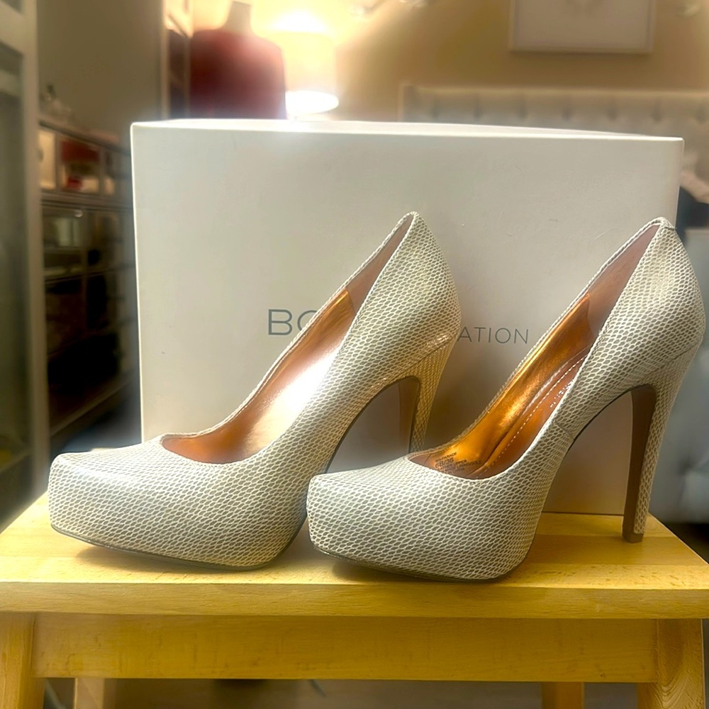 BCBGeneration stiletto pumps